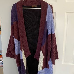 Super cute & SOFT cardigan